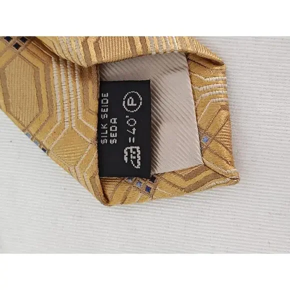 Ermenegildo Zegna Gold Men's Silk Tie Made in Italy Designer Classic 60 Necktie